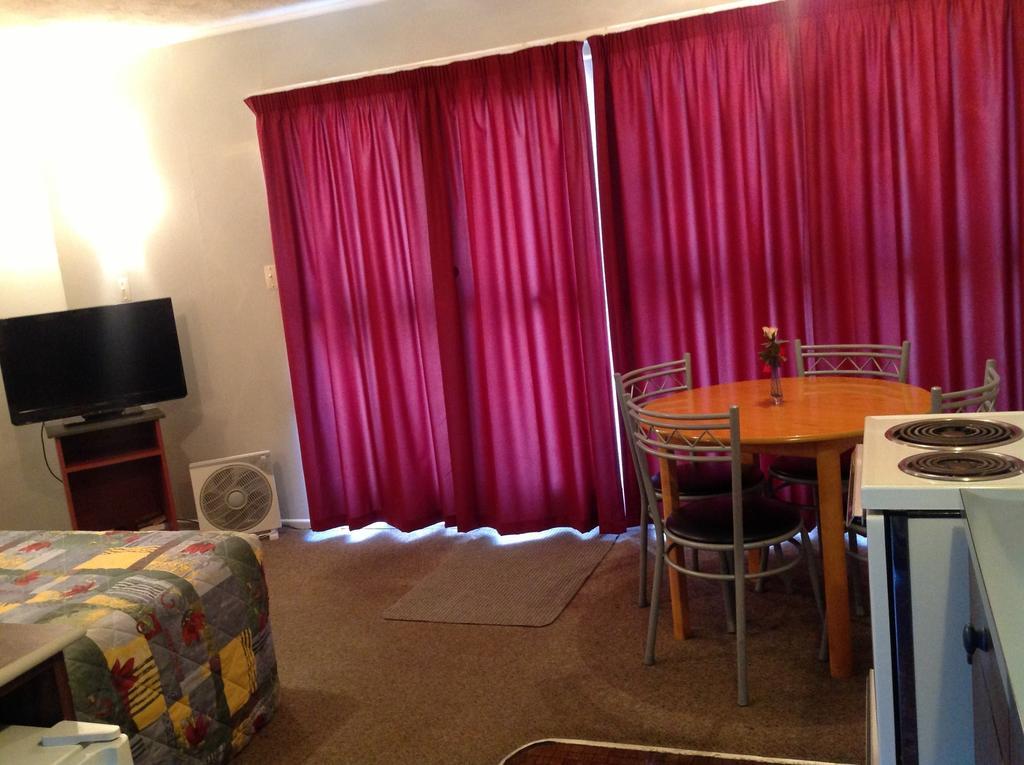 הייסטינגס Camberley Court Motel חדר תמונה