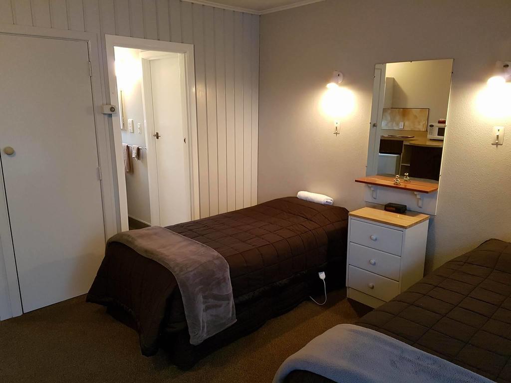 הייסטינגס Camberley Court Motel מראה חיצוני תמונה
